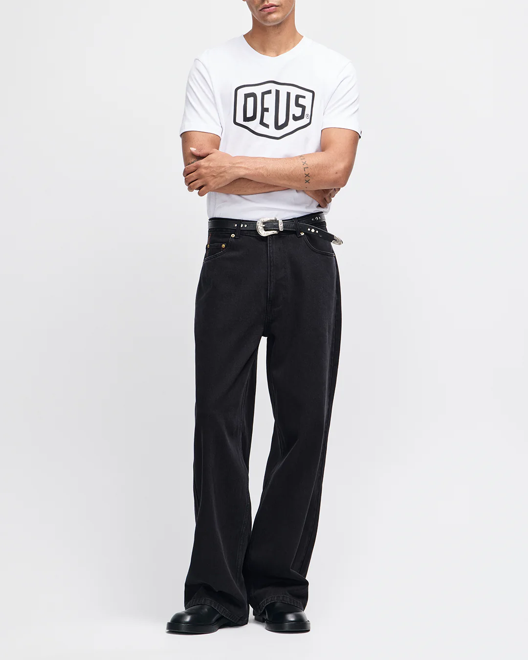 Shield Tee - White - Image 9